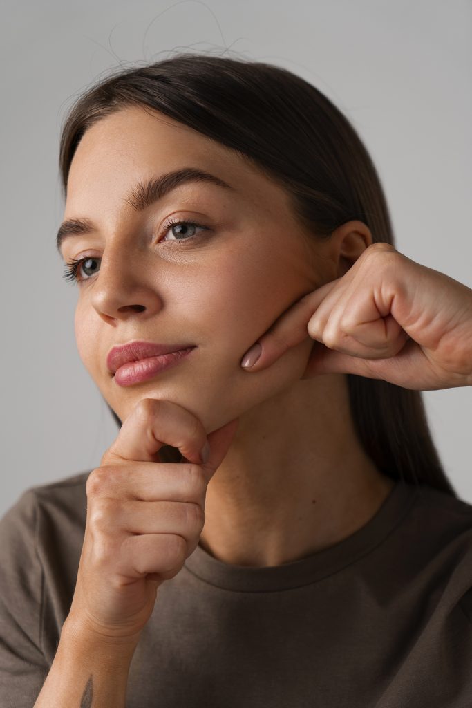 Non-surgical double chin treatment at Queens Elite Medical in Dubai Marina